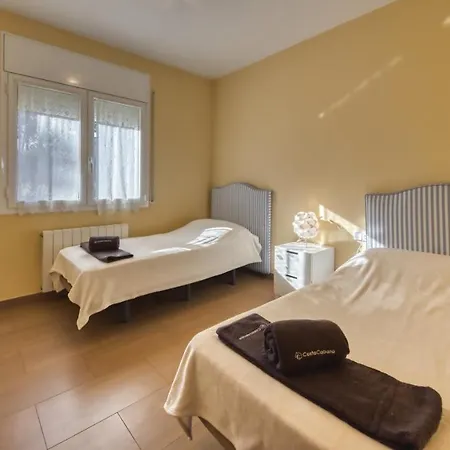 Sleeps 8 Pool Wifi Вилла *