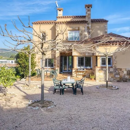 Sleeps 8 Pool Wifi