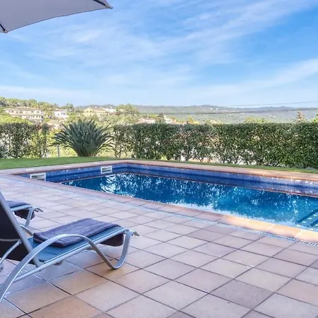Sleeps 8 Pool Wifi Villa Lloret de Mar